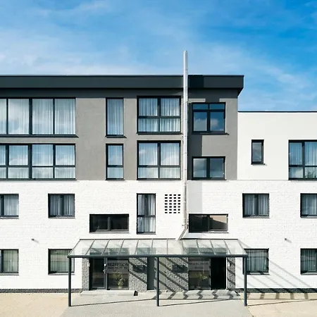 Marram Suitehotel Отель Мюнстер