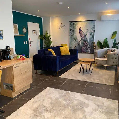 Отель Marram Suitehotel *